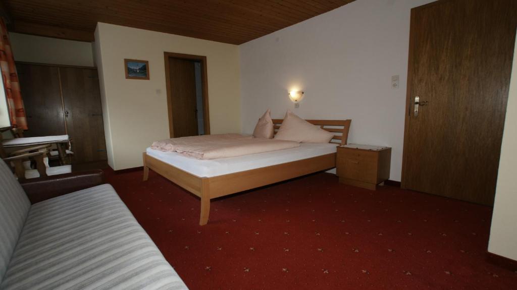 Garni Nill Hotel Швендау Стая снимка